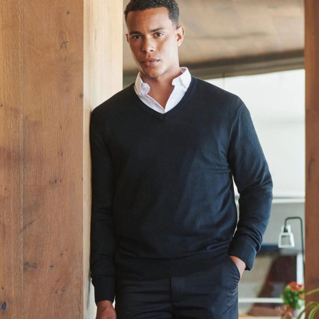 H760 Mens Cashmere V Neck Jumper image 1